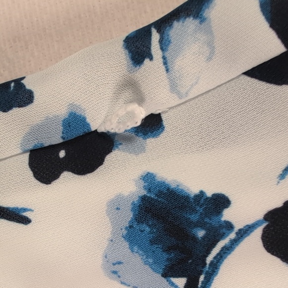 Elizabeth & James Blue & White Floral Sleeveless Maxi Dress Size Med - Picture 9 of 14